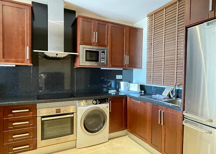 Malibu Mansion Club La Costa World With Sea View And Hydromassage Bath In Mijas Costa Appartement Fuengirola