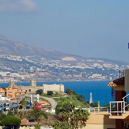 Malibu Mansion Club La Costa World With Sea View And Hydromassage Bath In Mijas Costa アパート フエンヒロラ